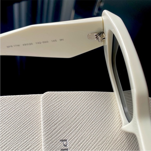 Prada PR17W new unisex sunglasses - Picture 3 of 4